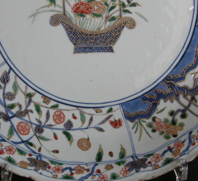 Dish &quot;Famille verte&quot; porcelain - Kangxi period | MasterArt